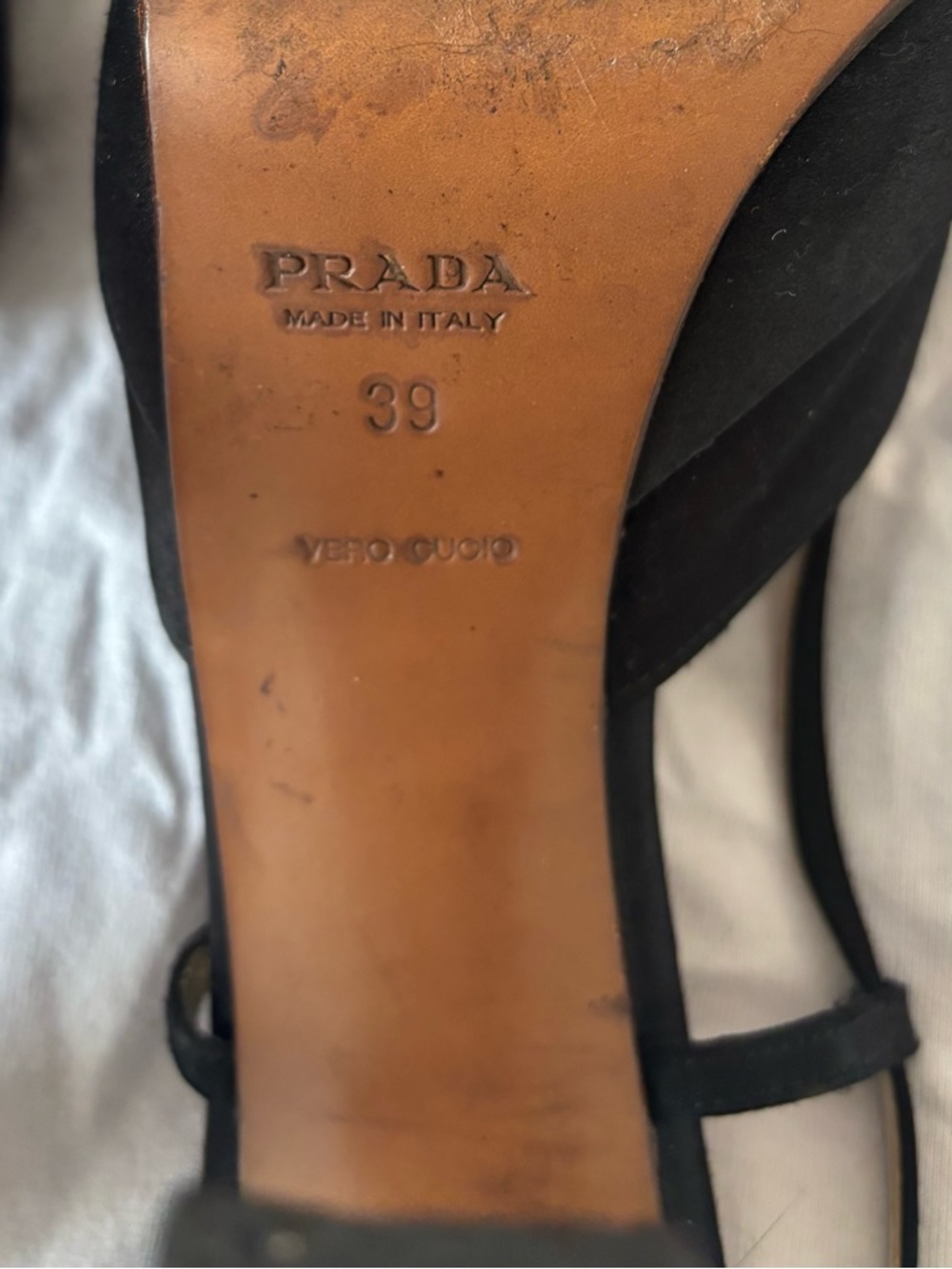 Prada Black and Ivory Slingback Heels - Picture 4 of 7